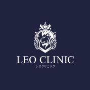 紺色の背景にLEO　CLINICと白字で書いてある画像