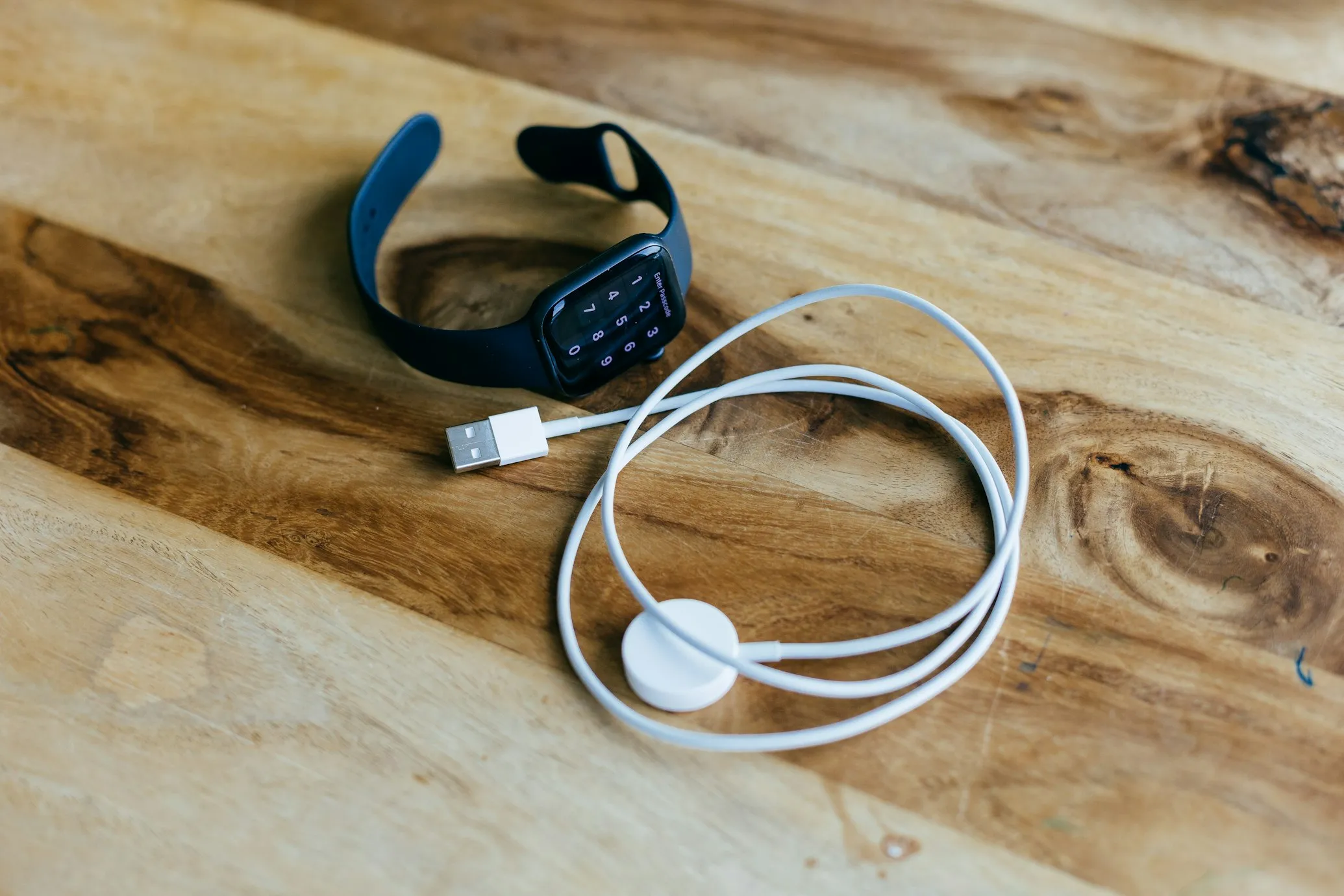 2024最新】Apple Watch充電器おすすめ15選！選び方や特徴についても ...